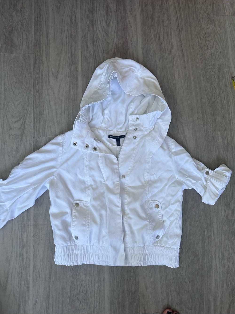 White House Black Market White Hooded Utility Jacket Lyocell Size Small WHBM 3/4 - Picture 2 of 8
